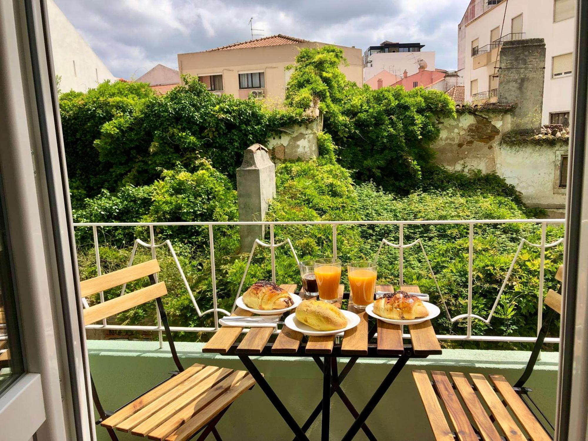 Apartamento Torres Vedras Centro מראה חיצוני תמונה